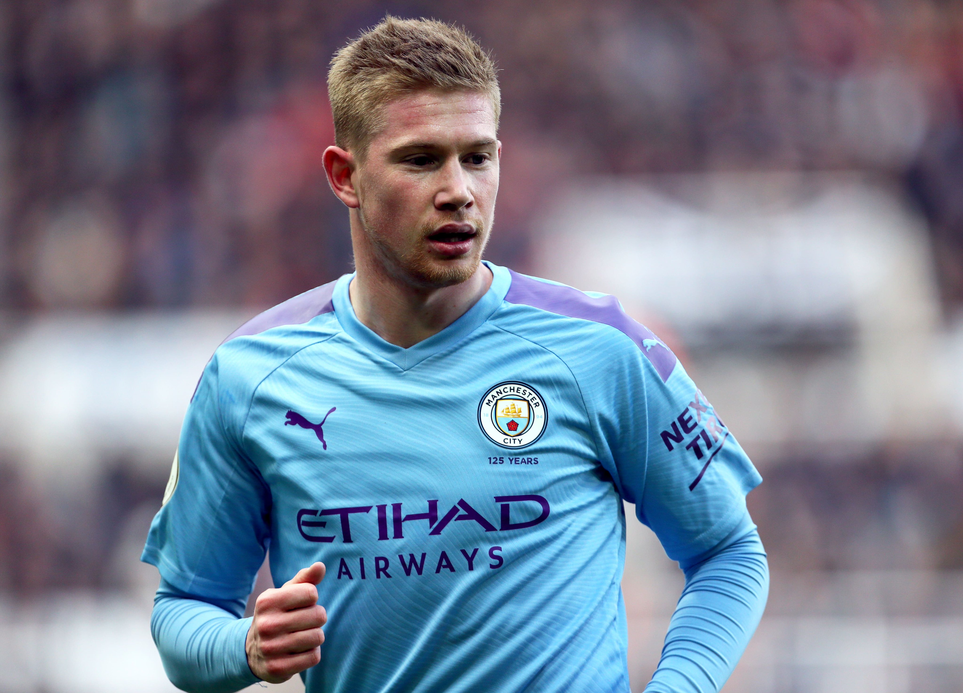 梁靖崑输球后自责，孙颖莎暖心复盘！郭焱点出败因，直言又爱又恨 ！（梁靖崑赛后自责，孙颖莎贴心复盘，郭焱直指败因：让人又爱又恨）