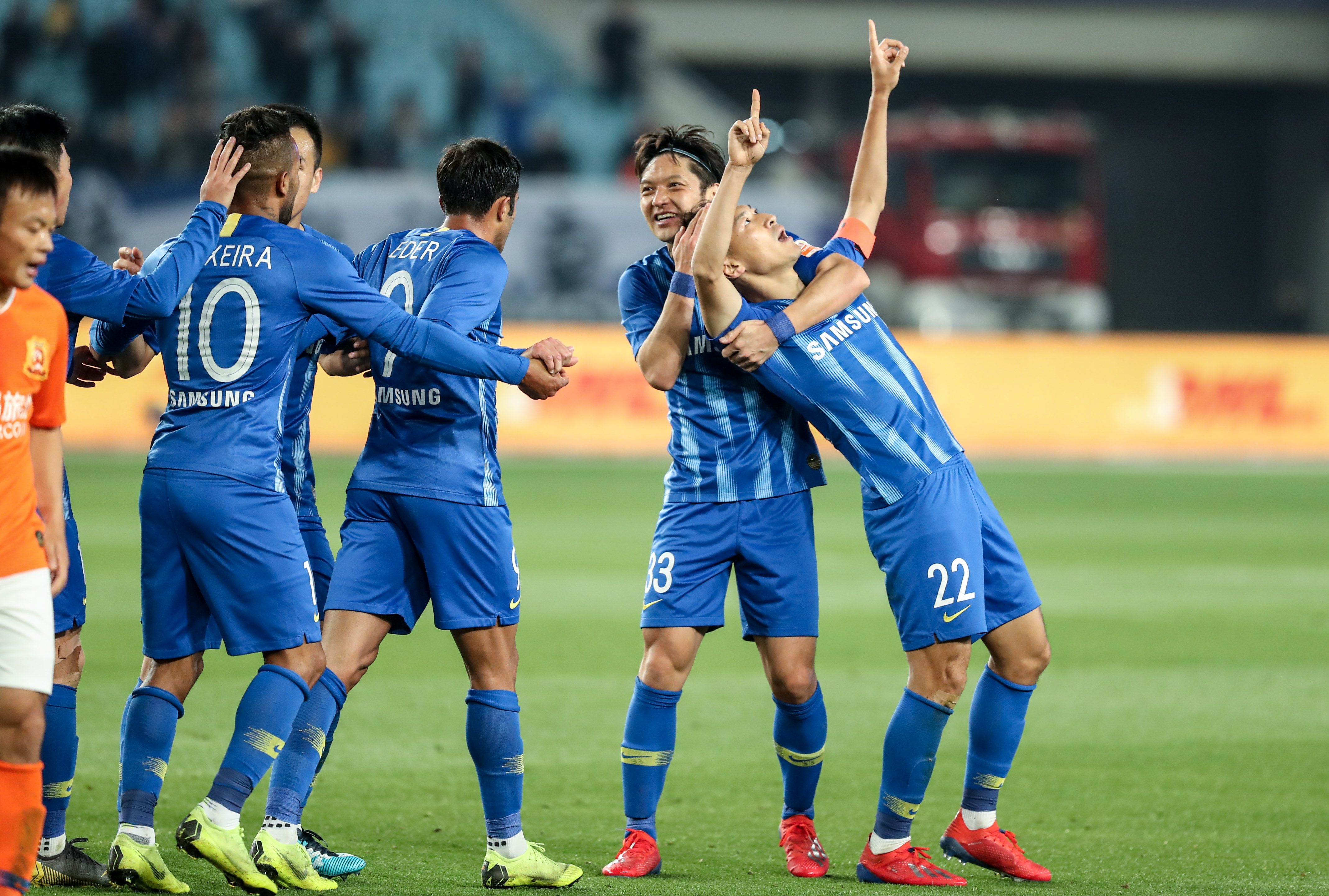 森林狼双星带队惊喜不断（森林狼双核领衔惊喜连连）