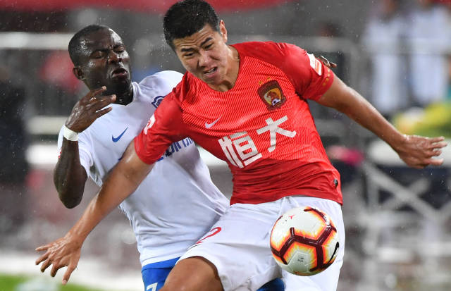 齐沃：利物浦能为重要比赛调整状态；萨拉赫？他是世界级球员（齐沃：利物浦能为关键战迅速调整；萨拉赫是世界级）