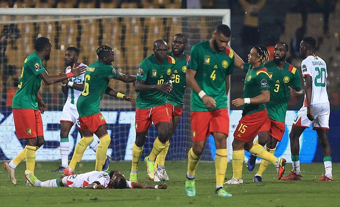 NBA最佳阵容公布：湖人球员入选,（NBA最佳阵容揭晓，湖人球员在列）