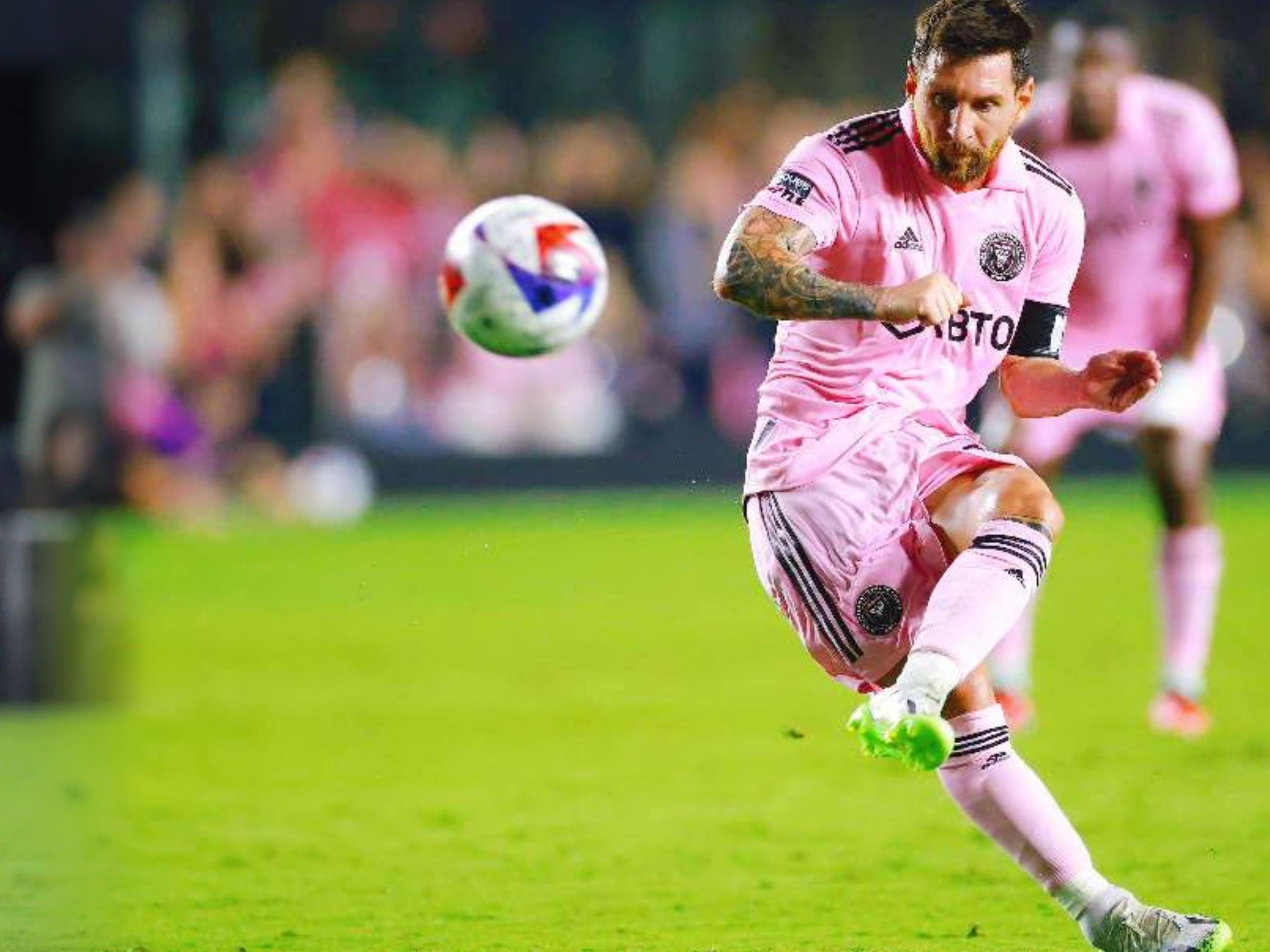 踢球水平与人口无关？世界人口前十国家中有8队无缘世界杯（人口规模不等于足球实力：全球人口前十国有八队无缘世界杯）