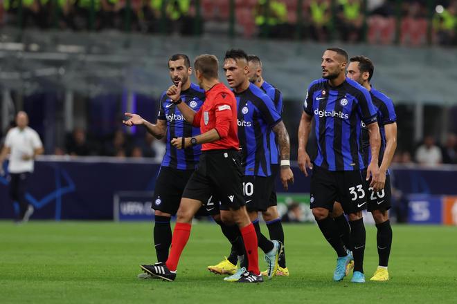 CBA杯战报：姜伟泽22分，吉林88-85险胜深圳