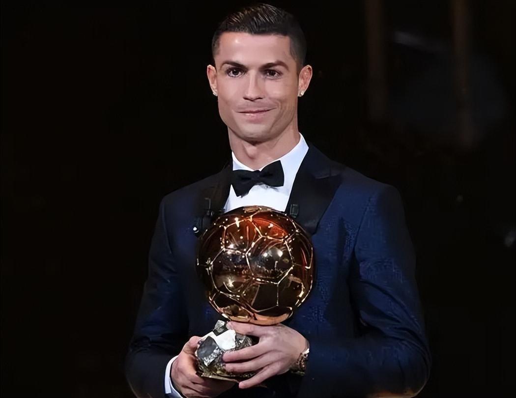 伦敦足球：帕尔特伊已经抵达法院，出席强奸指控听证会